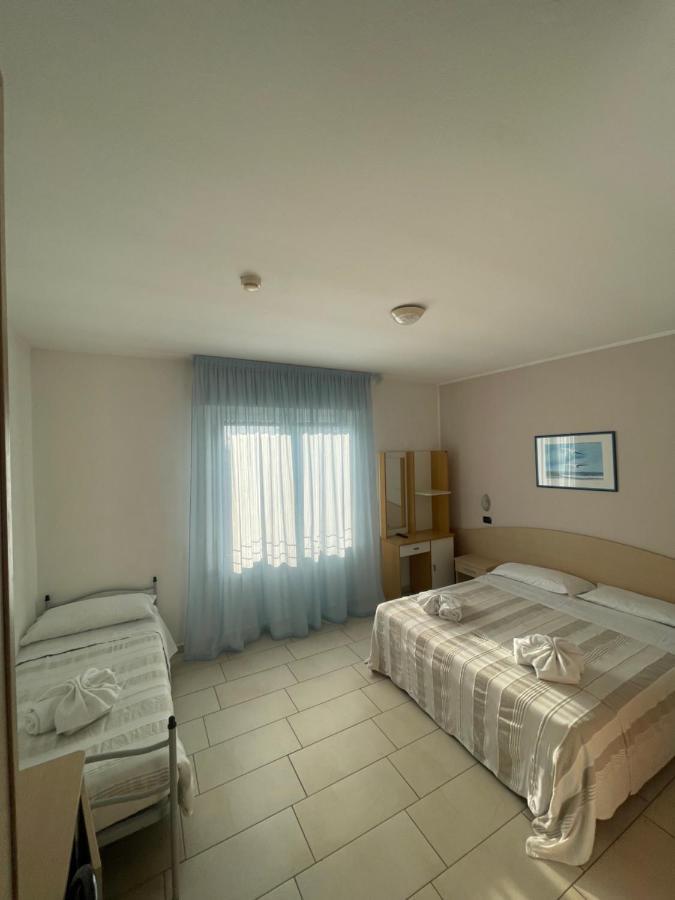 Hotel Marilonda Rimini Eksteriør billede